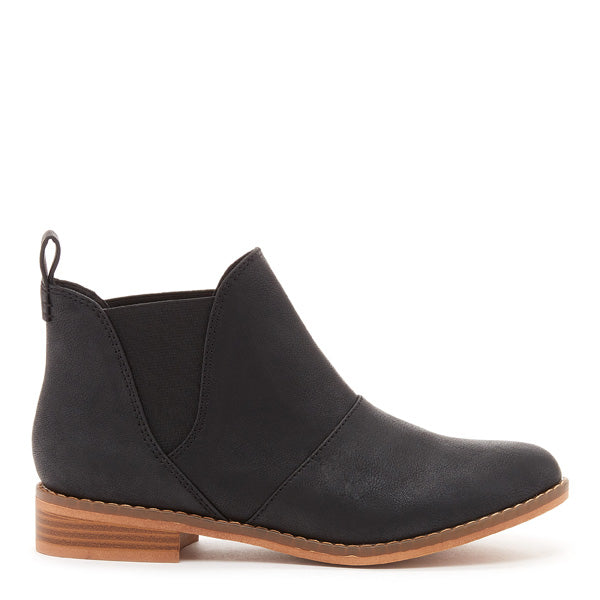 Maylon Black Ankle Bootie - Rocket Dog