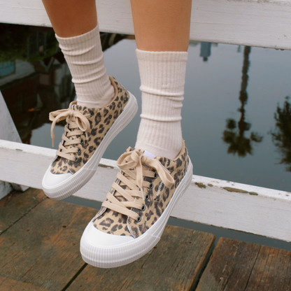 Cheery Leopard Sneaker - Rocket Dog