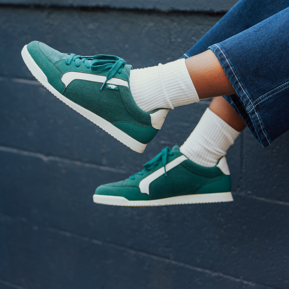 Bolt Forest Green Corduroy Sneakers - Rocket Dog
