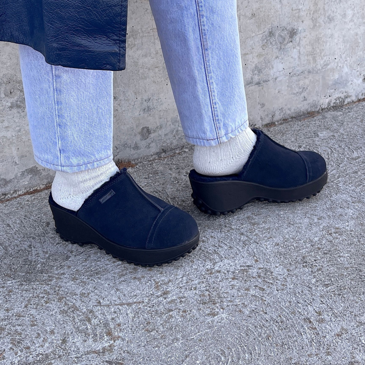 Fran Navy Suede Clog - Rocket Dog
